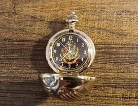 Hp3016ht Accutime Harry Potter Quidditch Golden Snitch Pocket Watch - Hp3016ht- New Batt No Chain