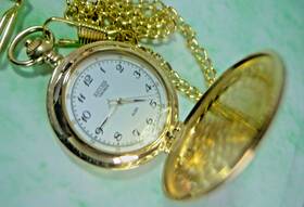 V701-0a10 Alba By Seiko Quartz Pocket Watch