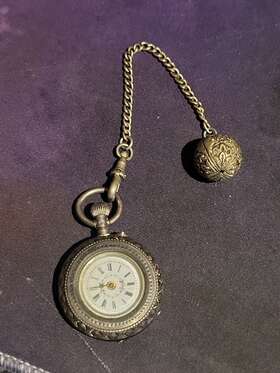 J2aa Albin Bourquin And Son Swiss Pocket Watch 800 Silver Locle Dog Patern