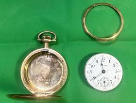 71132 Antique P-024 Vintage Crown Pocket Watch