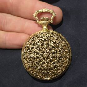 6498-1 Arnex Vintagearnex Swiss 17j Pocket Watch Hunter Incablo Fleur-de-lis Ornate Gold Tone