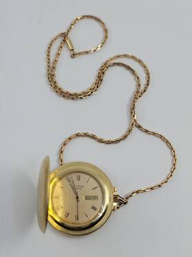 7285 Bulova 7j Quartz Accutron Womens Pocket Watch Day Date Gold Tone Personalized