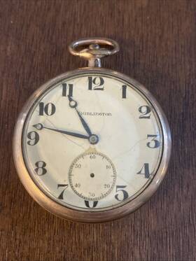 J29-2 Burlington 21 Jewels Old Gold Tone Pocket Watch Not Working