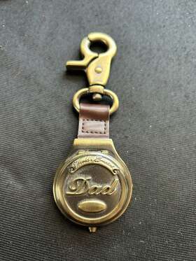 40-343 Coleman Inch World S Greatest Dad Vintage Pocket Clip On Watch - See Descrip/photos