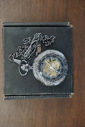 10727 Cred Deal Creddeal Wind Up Pocket Watch