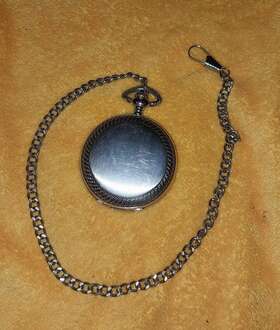 Pqa021010 Danbury Mint Vintage Silver Tone Pocket Watch With Picture Frame St. Steel Chain Clip