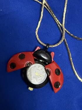 178910 Disney Vintage Kristine Lady Bug Gold Tone 32 Inch Necklace Watch