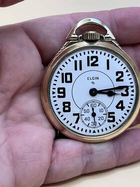 000826 Elgin 1953 B. W. Raymond Grade 571 Pocket Watch 21j 16s 10k G.f