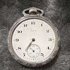 0143163 Elgin Silver Pocket Watch White Dial Arabic Numerals Mechanical Seconds Sub-dial