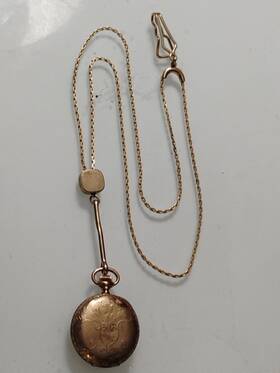 10701383 Elgin 1904 Model 2 Pocket Watch 7j Grade 320 With Chain Gold Filled Runs Nice