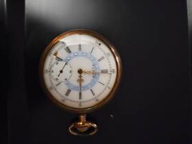 1165399 Elgin Gold Plated Mechanical Pocket Watch Roman Numerals Open Face Vintage