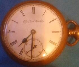 13894271 Elgin Gold Filled Full Hunter Mechanical Pocket Watch White Dial Roman Numerals