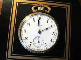 13984237 Elgin Natl Watch Co Pocket Gold Plated Train Brass Stand