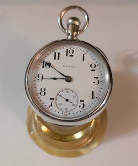 18056262 Elgin Pocket Watch Coin Silver Case 7 Jewels Size 18s Extremely Clean
