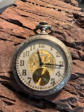 26211092 Elgin 1924 15 Jewels 12s Pocket Watch Model 3