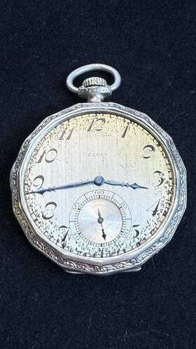 29039021 Elgin Pocket Watch Vintage Runs Missing Crystal Serial