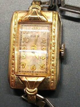 36332251 Elgin Ladys Elegant Watch Serial Number #36332251 Made Approximately Around 193