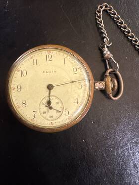 3898480 Elgin Vintage 16s 17j Pocket Watch Gold Toned Not Working With Chain
