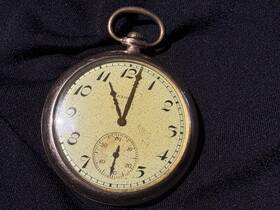 4920488 Elgin 1892 15 Jewel Antique Pocket Watch Philadelphia 20 Year Gold Filled Case
