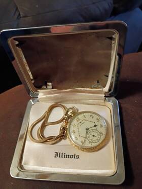 Elgin 5571805 Illinois 16 J Pocket Watch Excellent Condition Works Great