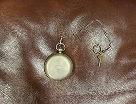 813896 Elgin 1881 Pocket Watch With Key And Chain 18s 11j Heavy Coin Silver Ticking