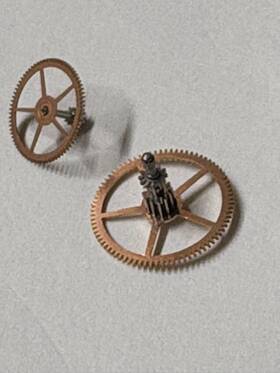 Oe-11 Elgin B-154 Illinois 16 Size Pocketwatch Center 3rd Wheel With Cannon Pinion -oe-11