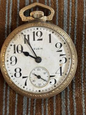 7772782 Elgin/ Illinois 10k Gold Filled Watch Company 15 Jewel Runs