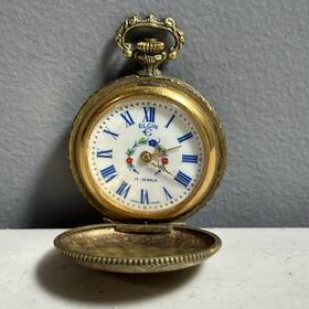 S915 Elgin Rare Gold Filled Womens Pocket Watch Necklace 17 Jewels Very Nice