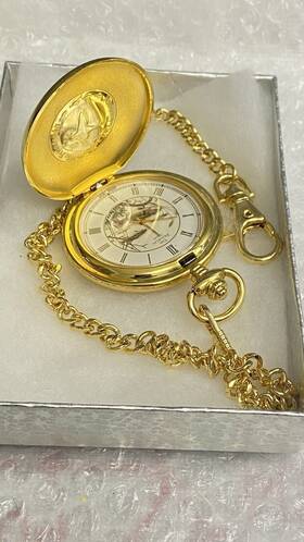 96k101 Franklin Mint A Really Lovely Pocket Watch Depicting Salmon On The Case