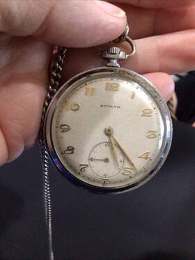 33692 Gotham Vintage Open Face Pocket Watch With Large Numbers Silver Tone Chain