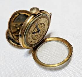 454067 Gruen Antique 14k Yellow Gold Ladies Watch Natftl. W. C.co. Case See Notes