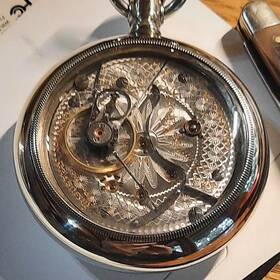 521138 Hamilton 1906 944 19 Jewel 18s Scarce Railroad Watch. Display Case Serviced