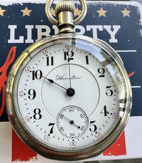 Grade-926 Hamilton Antique 18 Size 926 - 17-jewel Pocket Watch Serviced