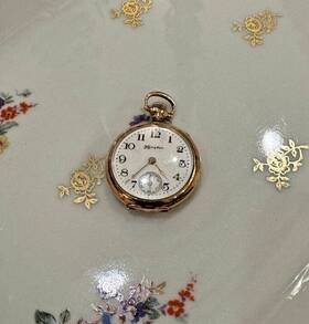 1344166 Hampden Pocket Watch Molly Stark C.1899 14k Gold Plated