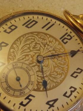 3569051 Hampden Vintage 17 Jewel Pocket Watch Made In 1905