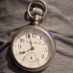 2750108 Hampden Watch Co. North American Railway Open Face Silver Pocket 21 Jewels