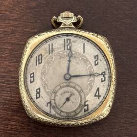 4352228 Illinois 1184-8 1923 21 Jewels Grade 274 Model 1 12s Pocket Watch Not Running