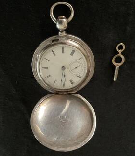 118435 Illinois Antique Watch Co. Pocket 11 J G 2 M 1 Coin Silver Runs Well