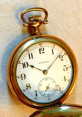 2328152 Illinois 1911 Pocket Watch 17 Jewels Gold Plated Runs Excellent Cond
