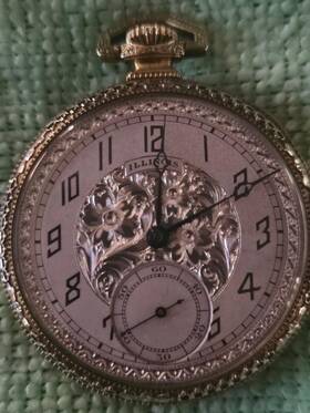 4287182 Illinois 1923 Size 12 19 Jewels Gold Filled Deco Style Pocket Watch Vintage Runs