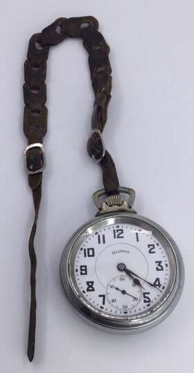 W518 Illinois Watch Co. - 17j- Pocket -double Sunk Dial Leather Strap
