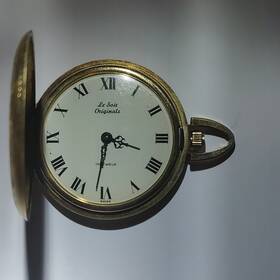 56989 Le Soir Originals 17 Jewels Mechanical 14k Solid Rose Gold Hunter Pocket Watch