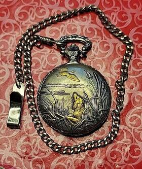 Mln1012a Milan Vtg 48mm Silver Gold Tone Dog Hunting Duck Quartz Pocket Watch