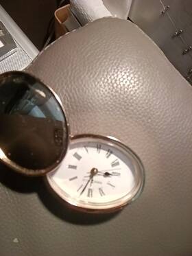4re985 Miller Howard Pocket Watch Needs Battery