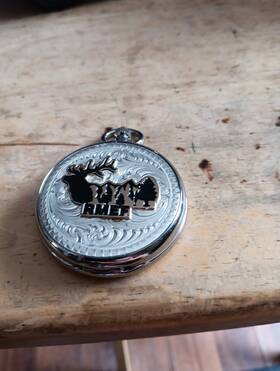 X5028 Montana Silversmiths Quartz Silver Full Hunter Pocket Watch Polished Metal