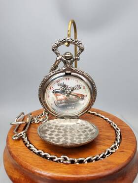Novelty Inc. 794080153557 American Musclecar 454chevelle 1970 Pocket Watch