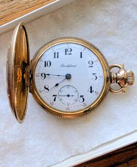 1070570 Rockford Full Hunter Gold Filled Pocket Watch Hunting Theme White Dial