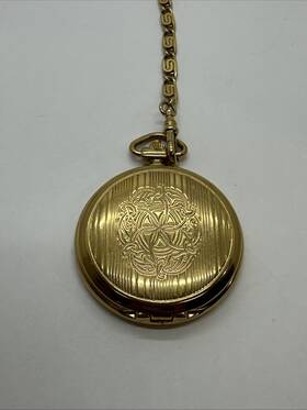 V701-ob89 Seiko Thin Gold Tone Pocket Watch New Battery And S Link Chain