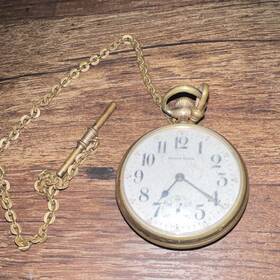 885089 South Bend Antique Brass Pocket Watch Mechanical Movement Chain Arabic Numerals