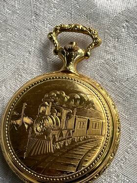 2641911681 Timex Hunter Case Pocket Watch For Repair Or Parts - Runs